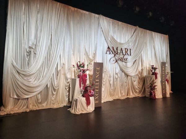 Styled draping - Image 3