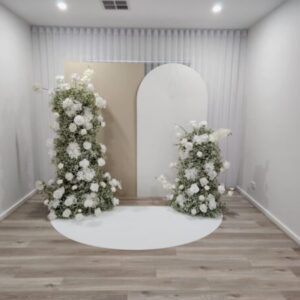 Flowers and Arch Hire Melbourne|Elegant flowers and arch setup for wedding hire Melbourne